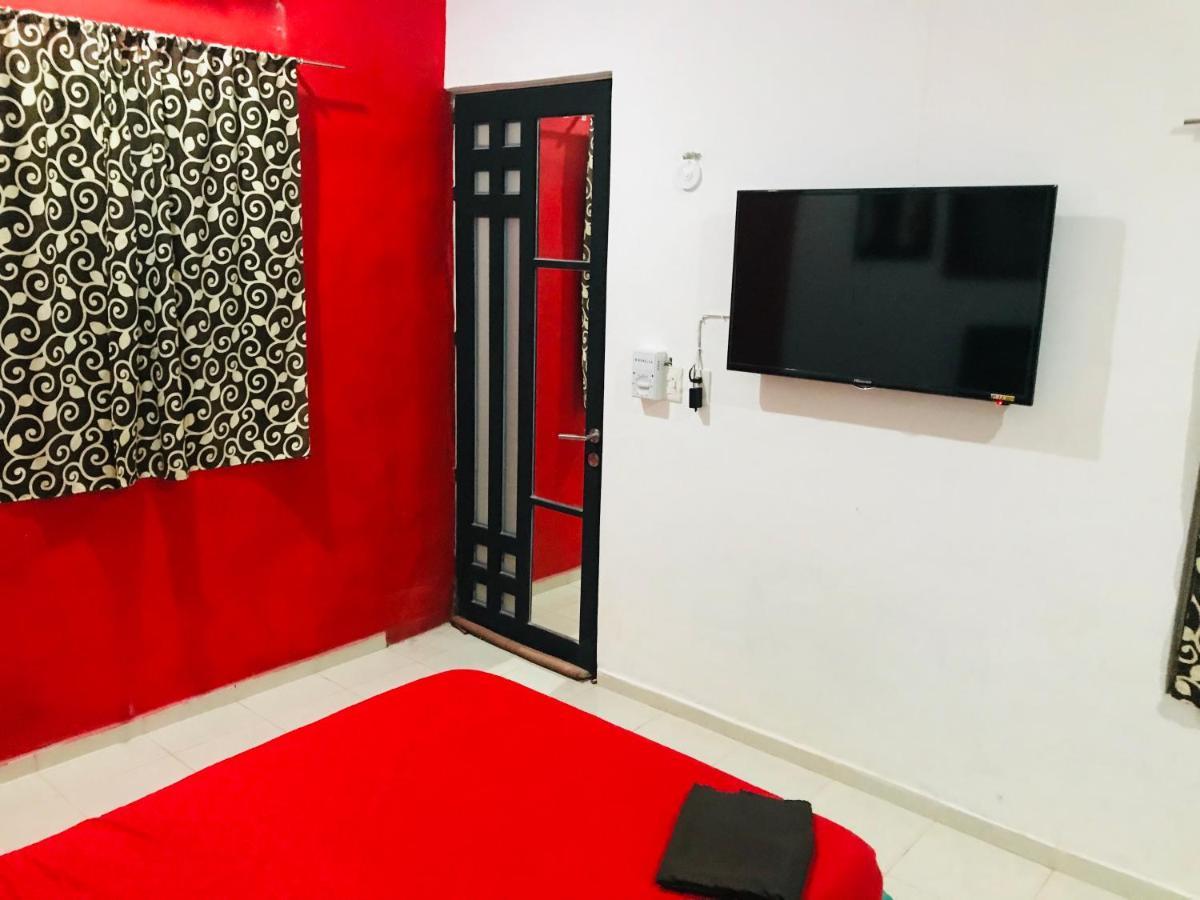 Casa Lili 2: Luxurious/Amplio/Hot Water/Economic/Wifi/Tv Apartment Valladolid  Bagian luar foto