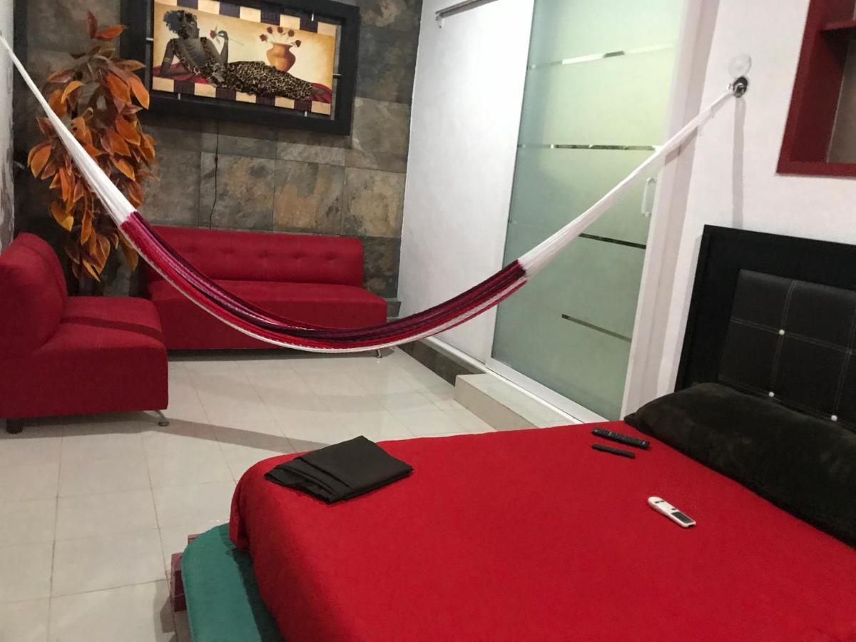 Casa Lili 2: Luxurious/Amplio/Hot Water/Economic/Wifi/Tv Apartment Valladolid  Bagian luar foto