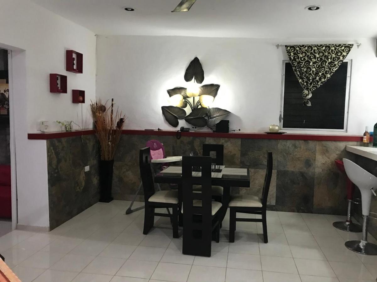 Casa Lili 2: Luxurious/Amplio/Hot Water/Economic/Wifi/Tv Apartment Valladolid  Bagian luar foto
