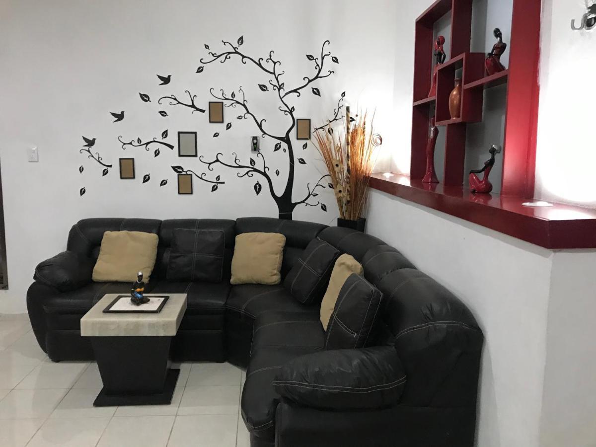 Casa Lili 2: Luxurious/Amplio/Hot Water/Economic/Wifi/Tv Apartment Valladolid  Bagian luar foto