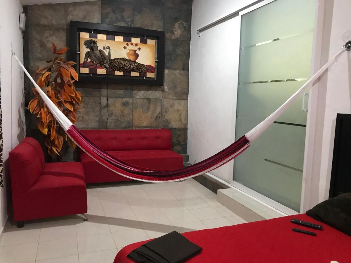 Casa Lili 2: Luxurious/Amplio/Hot Water/Economic/Wifi/Tv Apartment Valladolid  Bagian luar foto